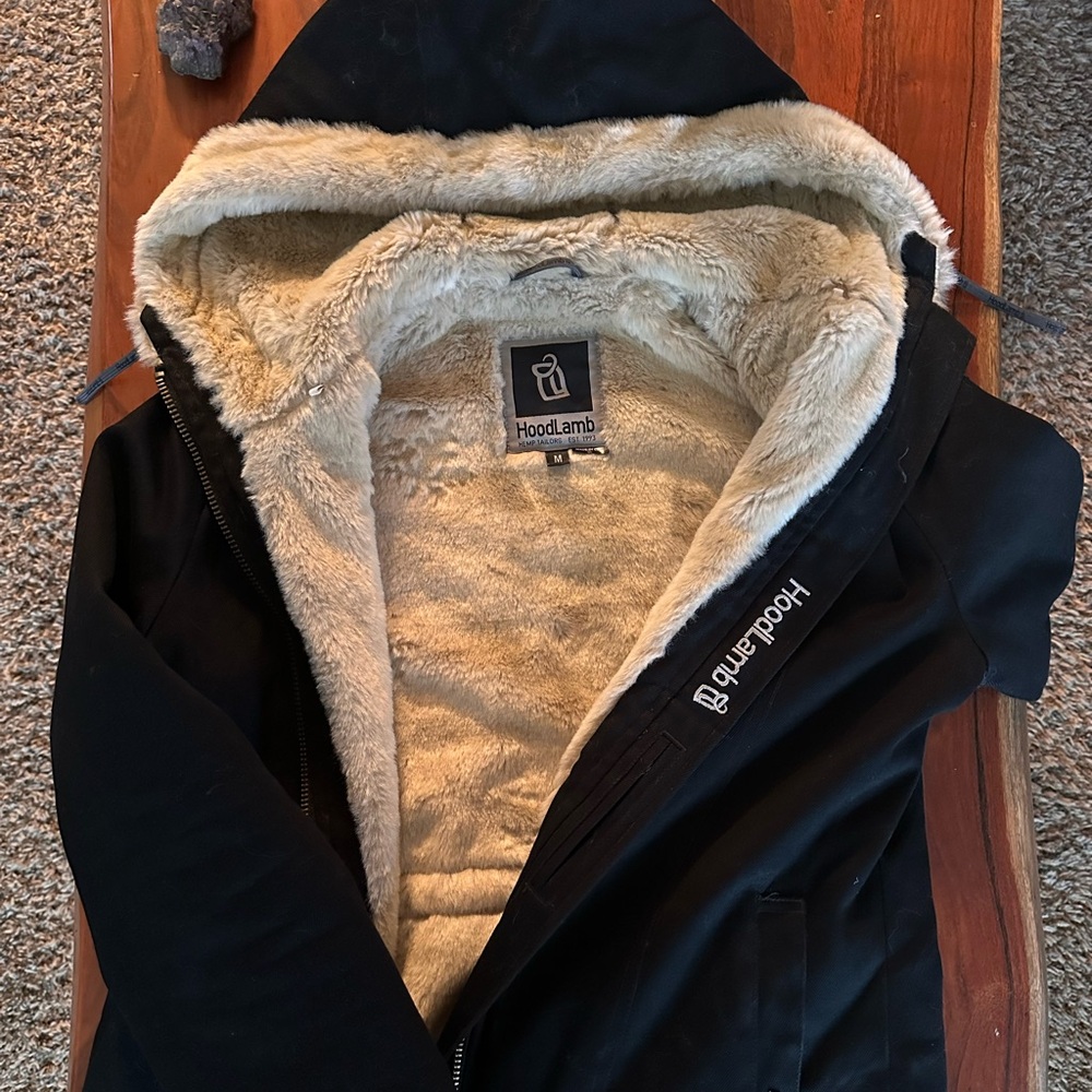 Hoodlamb Women’s Size Medium Winter Coat Vegan Hemp  Faux Fur - Like new!